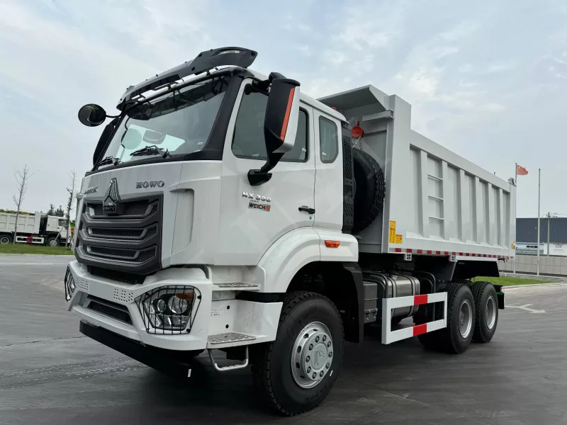 Miksi Howo NX Tipper Truck on älykäs valinta raskaiden kuljetustarpeisiin maailmanlaajuisesti?