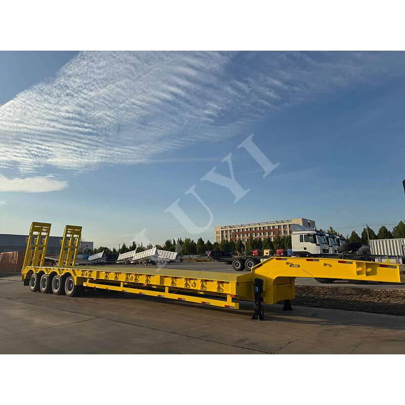 Keskity ulkomaisiin markkinoihin! Luyi 4-akseliset hanhenkaula-lavapuoliperävaunut toimitettu onnistuneesti eteläafrikkalaisille asiakkaille