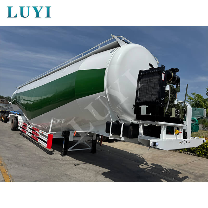 Luyi 3-akselinen 85 kuutiometrin jauhesäiliöpuoliperävaunu lähtee Guineaan avustamaan Länsi-Afrikan infrastruktuurilogistiikkaa