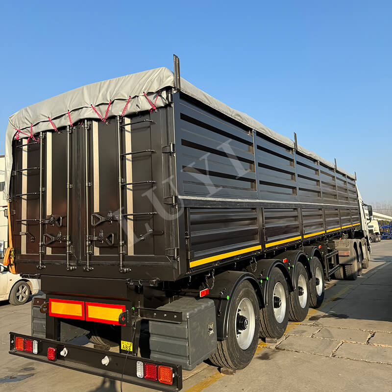 Vastaa kysyntään tarkasti: Luyi 4-akselinen 80 tonnin kippipuoliperävaunu ajaa Guyanaan