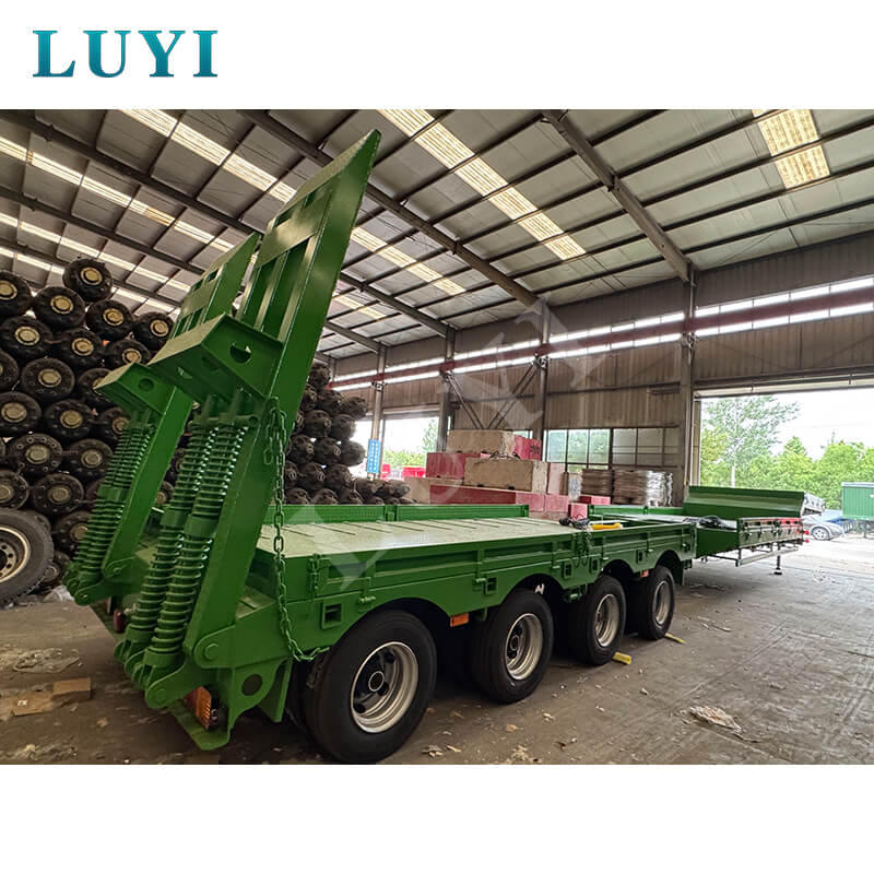 Luyi 4-akseliset matalasänkypuoliperävaunut lähetettiin Ecuadoriin, mikä mahdollistaa raskaan liikenteen infrastruktuurin rakentamiseen Etelä-Amerikassa