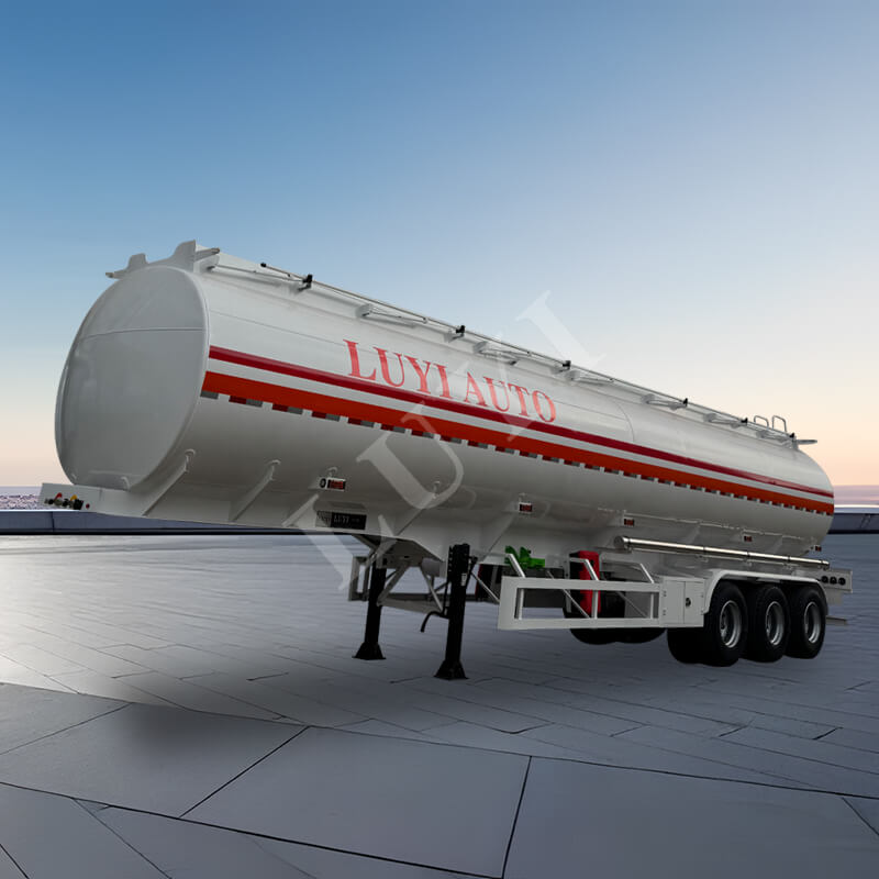 3-akselinen 45 000 litran hiiliteräsöljysäiliöpuoliperävaunu