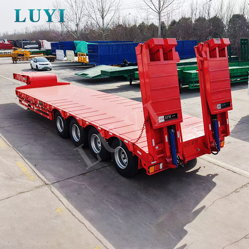 Tehtaalta Keniaan: Erä 4-akselisia Lowboy-puoliperävaunuja toimitettu tukemaan infrastruktuuriprojekteja