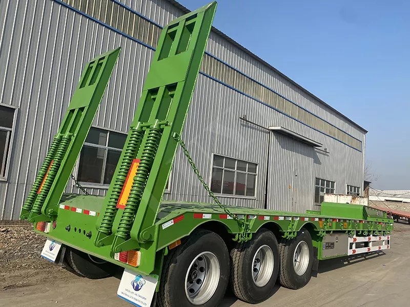 three-axle flatbed semi-trailer